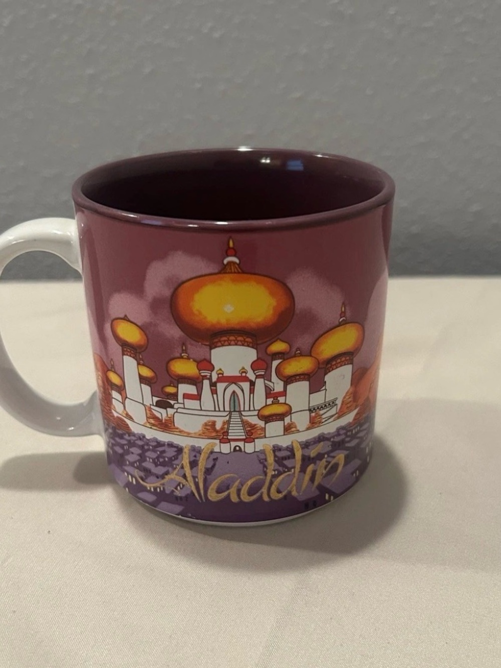 Vintage 90s Disney store Aladdin coffee mug